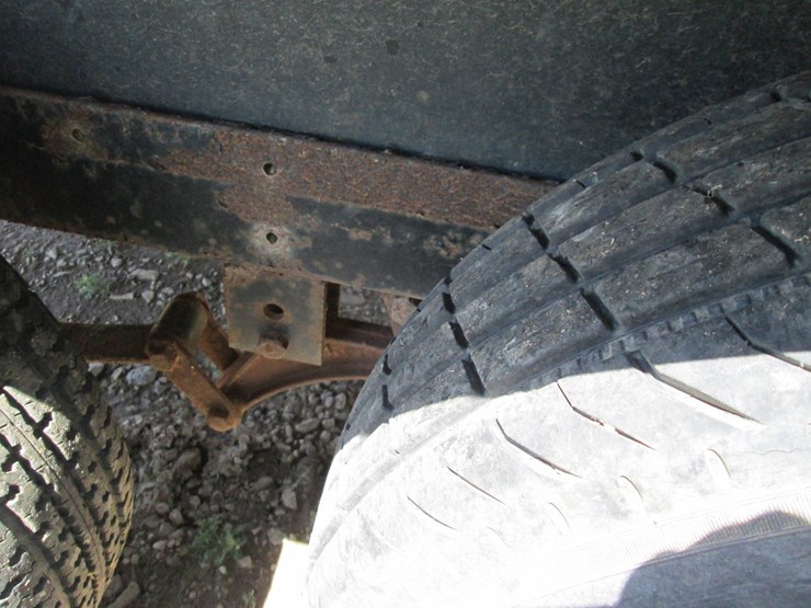 #36732-•-mi-t-m-102"-t/a-steel-3500-power-washer-trailer-image-6