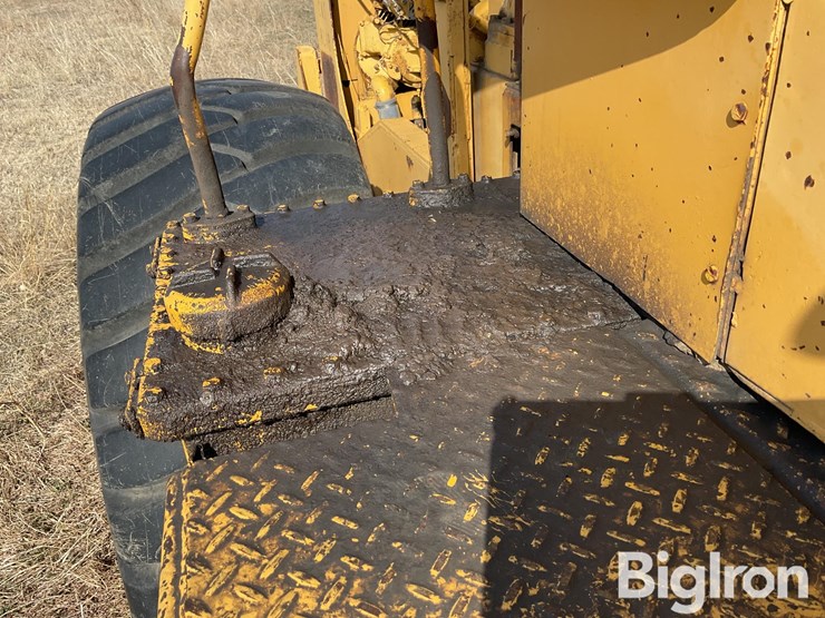 caterpillar-824b-image-14