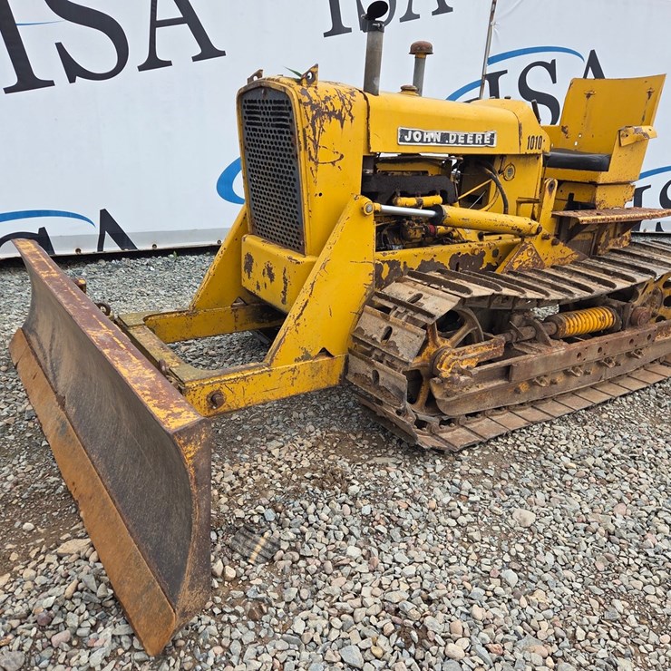 DEERE 1010