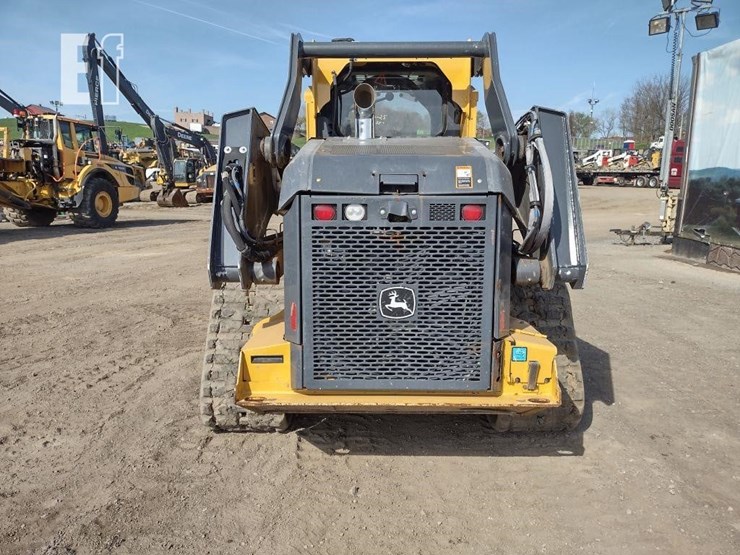 2023-deere-333g-image-4