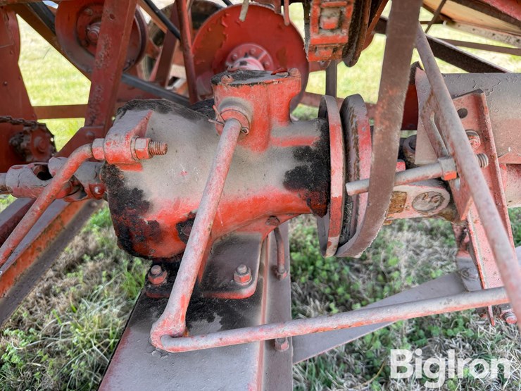 allis-chalmers-66-image-12