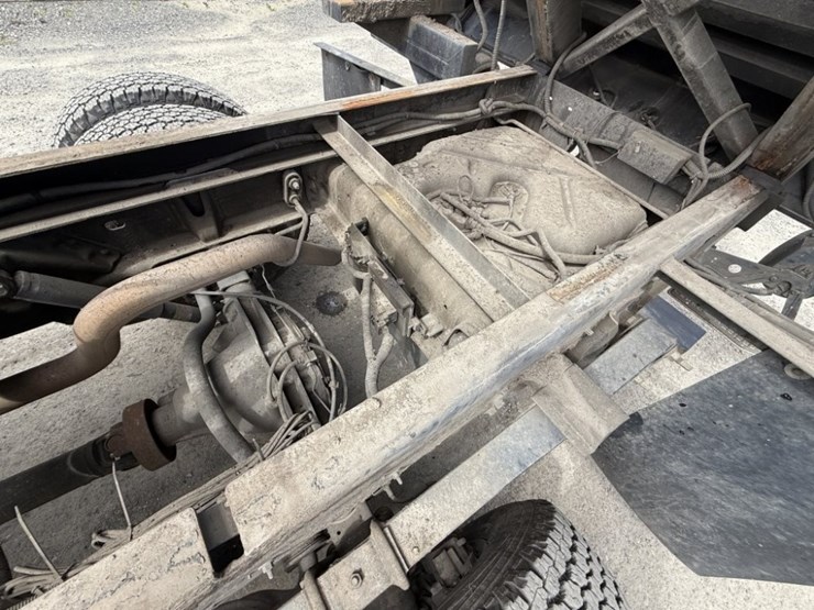 2013-liftmoore-3200ree-image-29