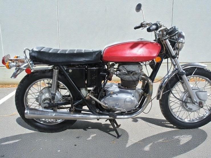 1972-bsa-a65-thunderbolt-motorcycle-image-1