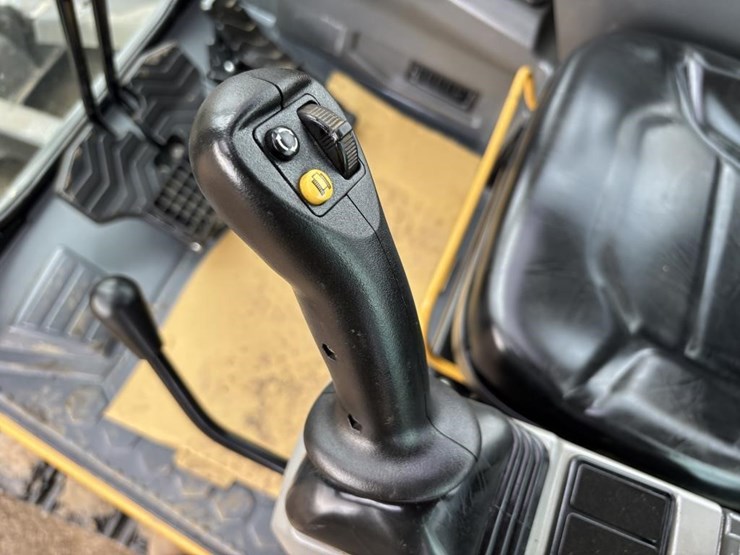 2020-caterpillar-308cr-image-27