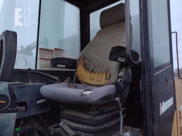 2008-morooka-mst1500vd-image-10