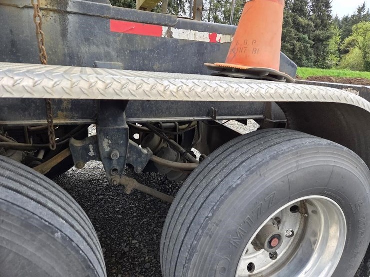 1999-kenworth-t800-image-15