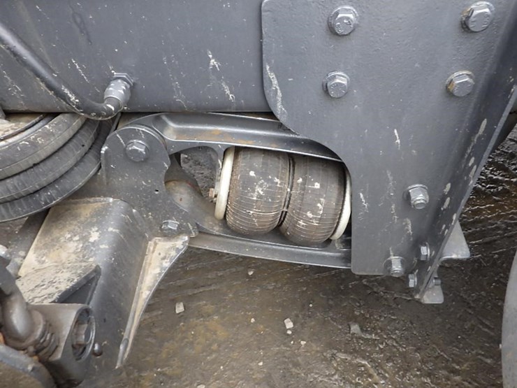 2019-kenworth-t880-image-55