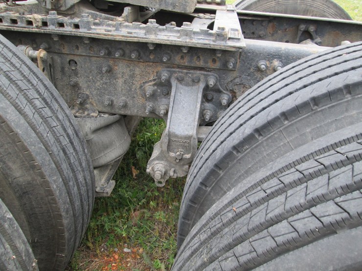 #46184-•-2008-volvo-t/a-sleeper-truck-tractor-4v4nc9gh08n482694-image-7