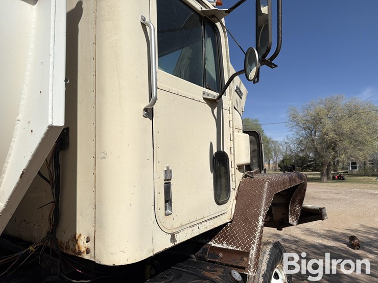 1974-international-paystar-5000-image-10