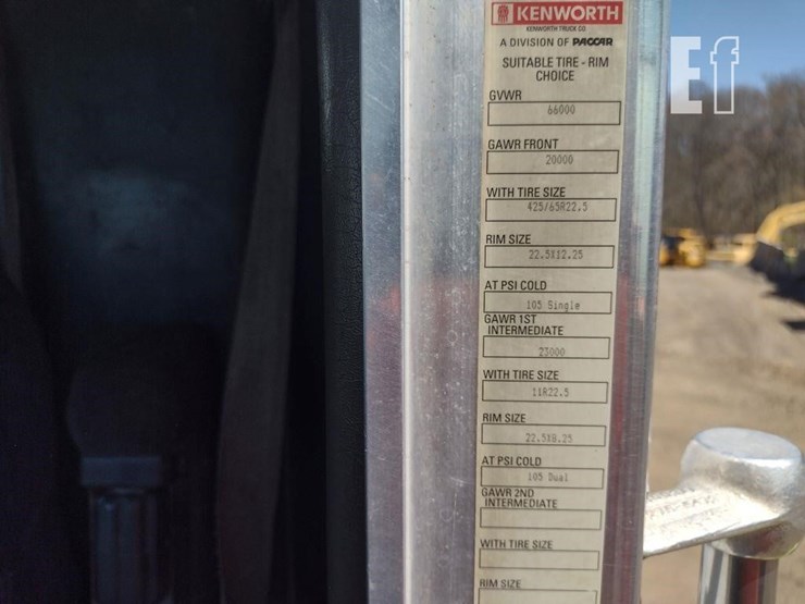 2008-kenworth-t800-image-15