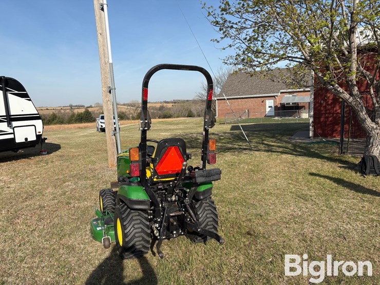 2013-john-deere-1025r-image-6