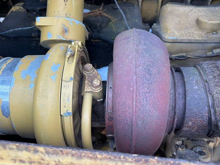 caterpillar-826c-image-12