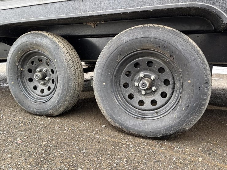 2020-wildwood-wdt282qbxl-ca-travel-trailer-image-21