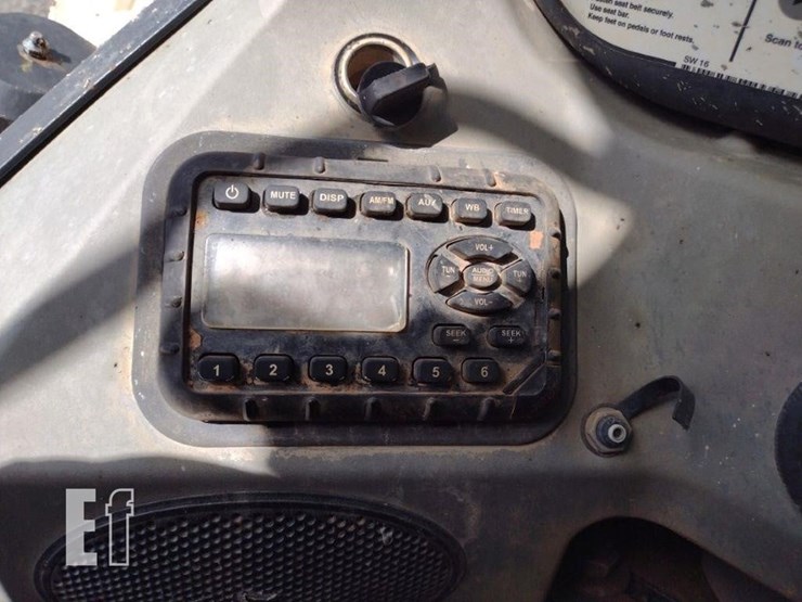 2017-bobcat-t650-image-9