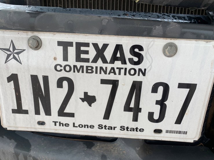 2008-freightliner-columbia-120-image-13