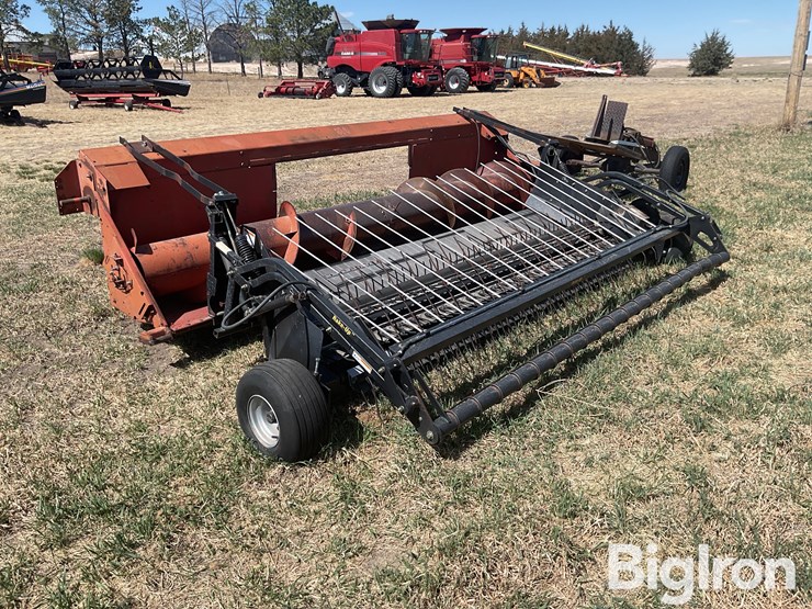 international-810-13-image-3