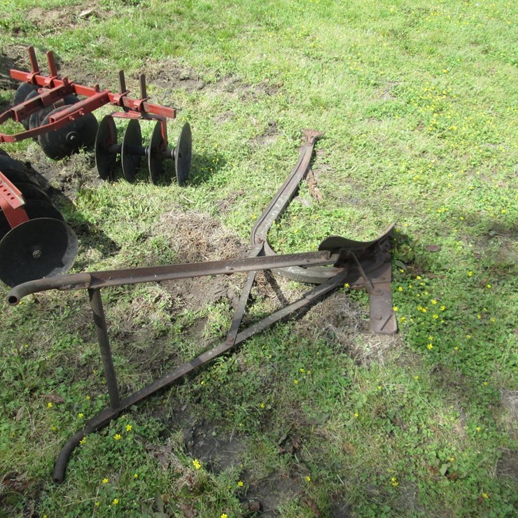 #36767 • Horse Drawn Plow