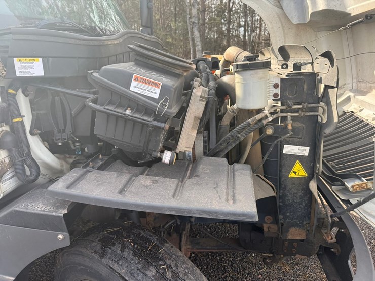 2011-international-terrastar-image-15