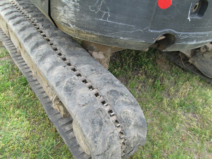 2016-bobcat-e35-image-5