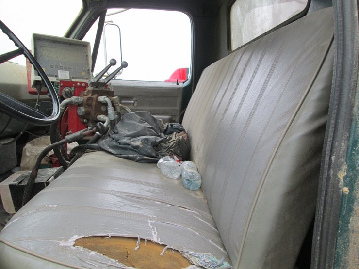 1974-chevrolet-c60-image-29