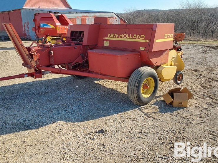 1990-new-holland-570-image-5