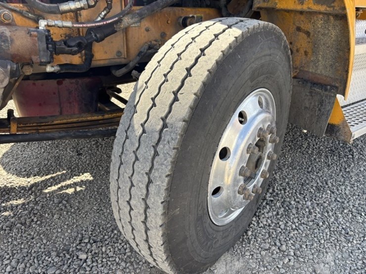 2000-kenworth-t800-image-9