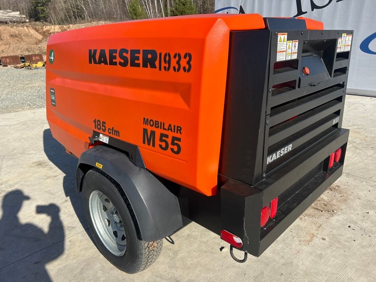 2023-massey-ferguson-8-image-3