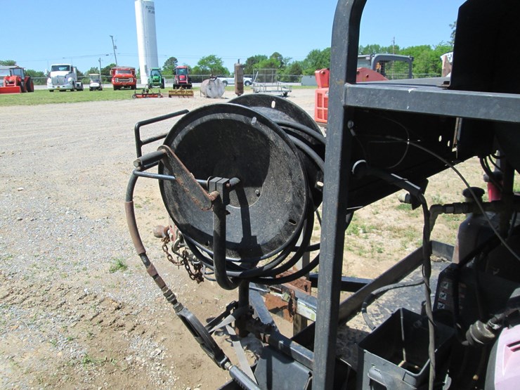 #36732-•-mi-t-m-102"-t/a-steel-3500-power-washer-trailer-image-23