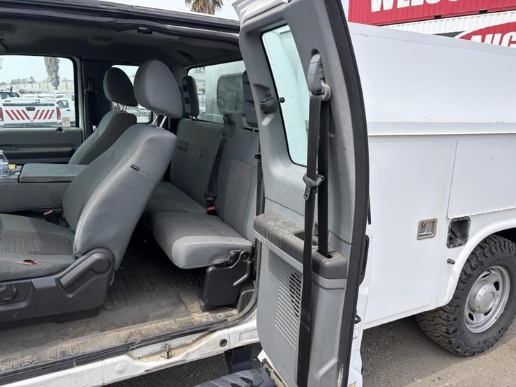 2015-ford-f250-image-29