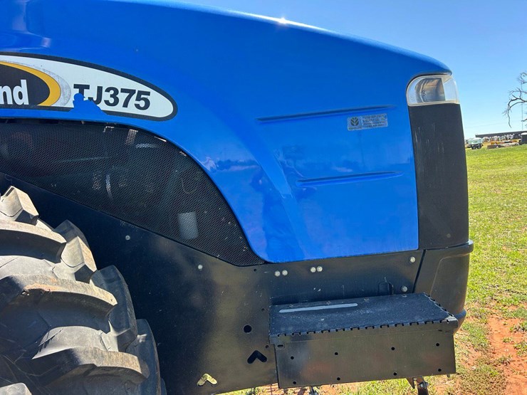new-holland-tj375-image-30