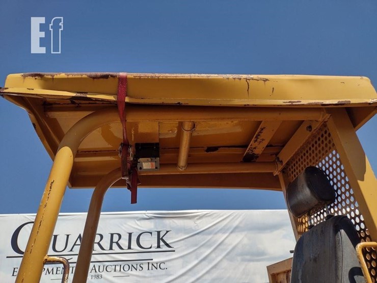 2012-morooka-mst600vd-image-8