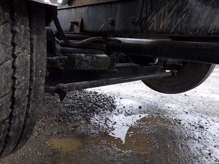 2008-kenworth-t800-image-32