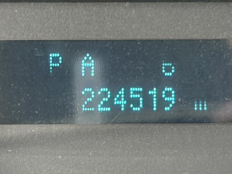 2011-ford-f250-image-14