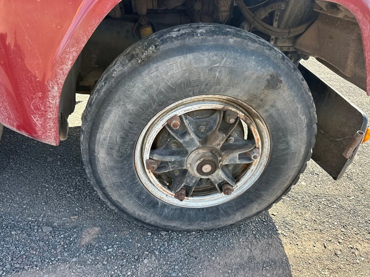 1984-ford-tractor-image-63