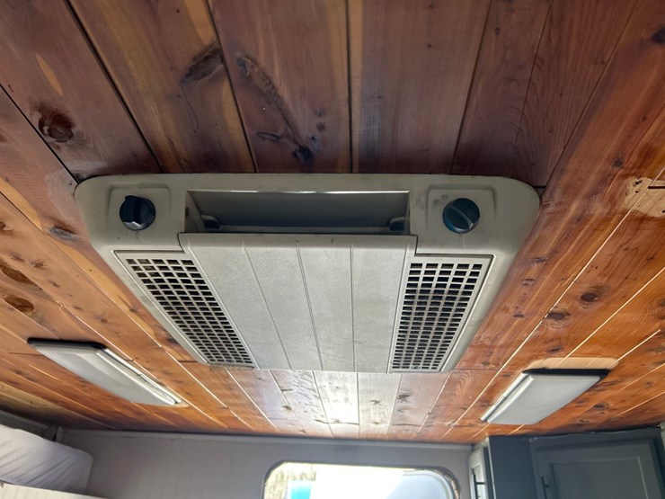 1999-kenworth-t600-image-102