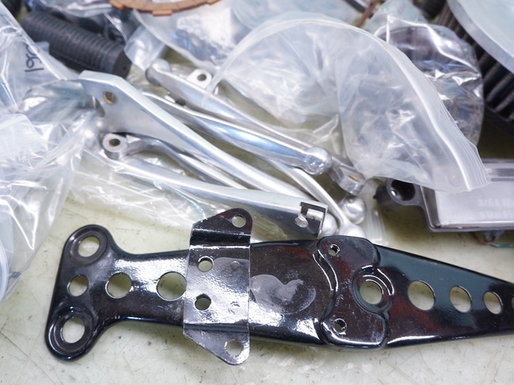 japanese---kawasaki-etc…-miscellaneous-parts-lot-image-4