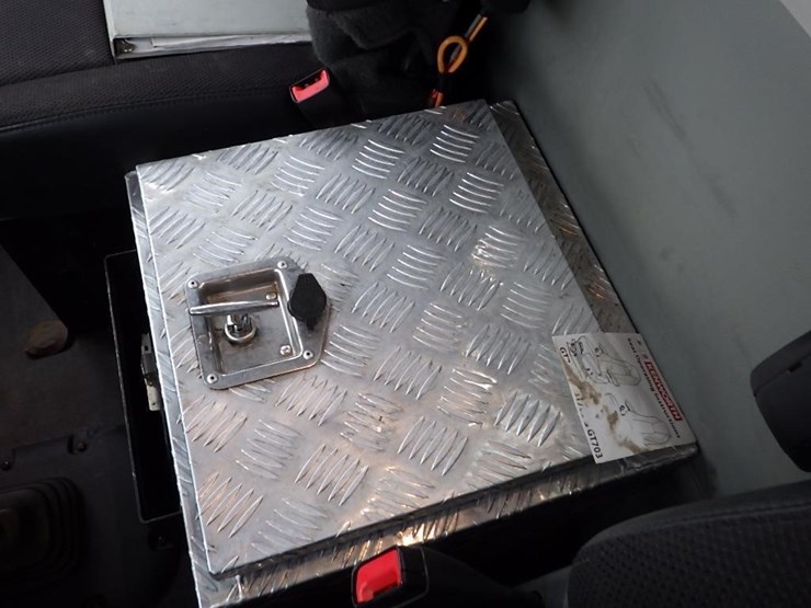 2019-kenworth-t880-image-109