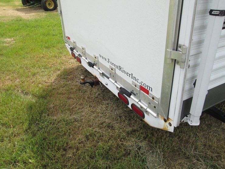 #36745-•-2011-forrest-river-stealth-24'-t/a-travel-trailer-4x4tsfw22bc009247-image-10
