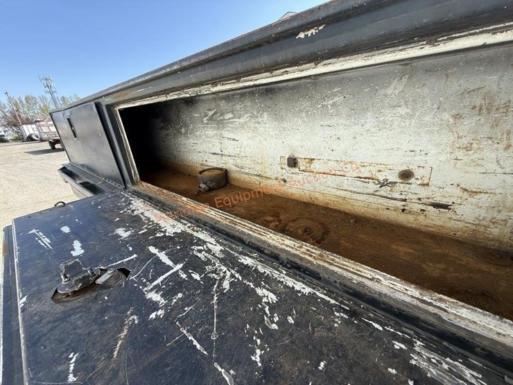 2000-ford-f450-image-14