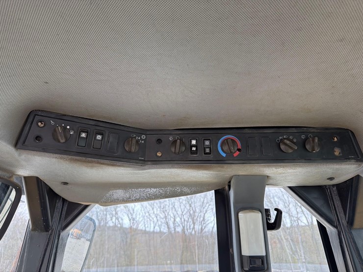 caterpillar-950g-image-17