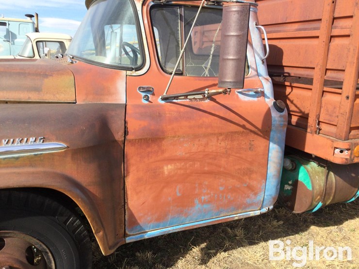 1958-chevrolet-60-image-18