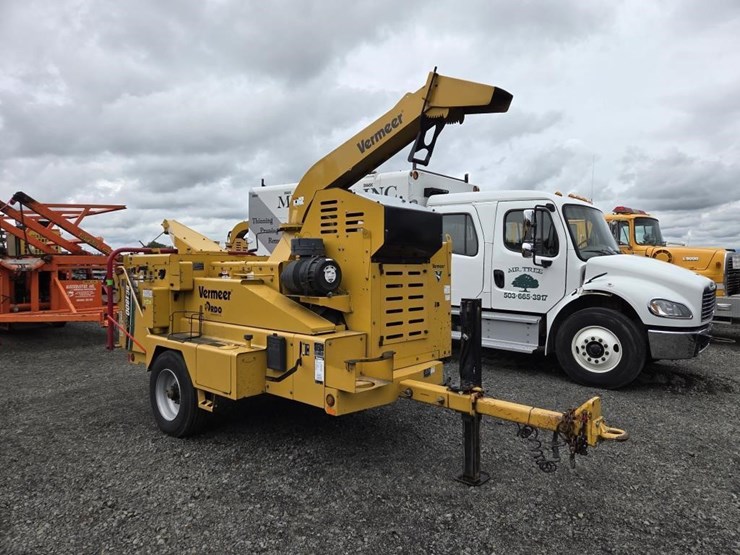 2016-vermeer-bc1800xl-image-2