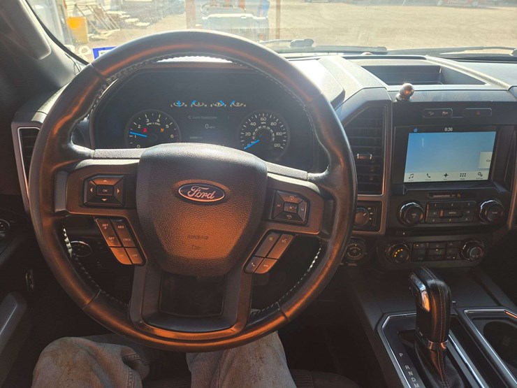 2017-ford-f150-xl-image-13