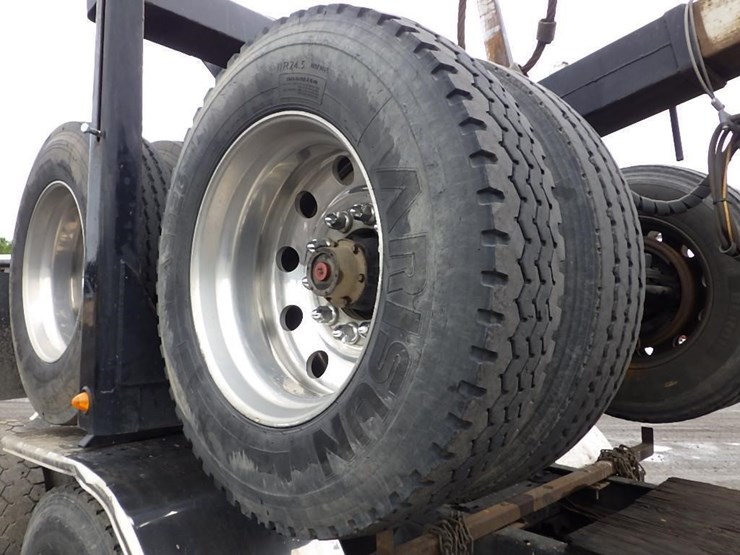 2017-kenworth-t800-image-24