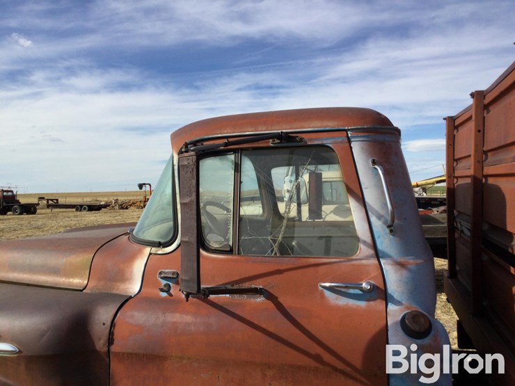 1958-chevrolet-60-image-19