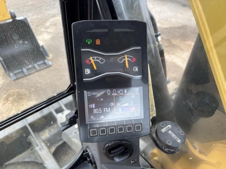 2020-caterpillar-308cr-image-34