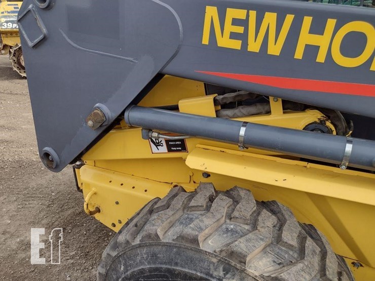 2001-new-holland-ls170-image-22