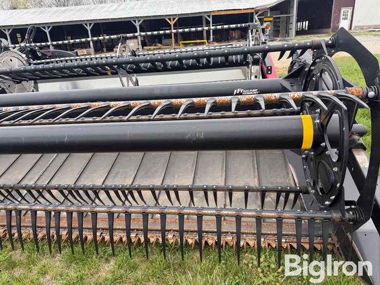 2021-mac-don-fd140-image-16