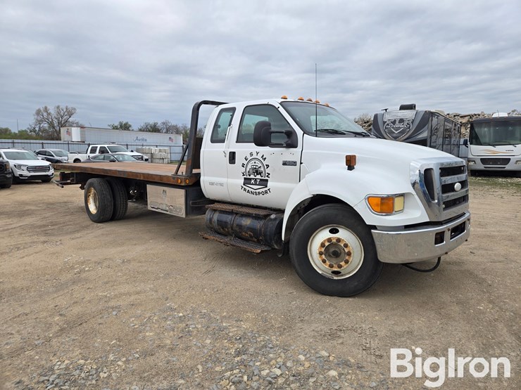 2005-ford-f650-xl-image-3