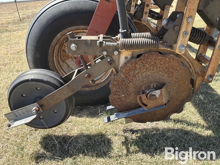 international-400-image-18